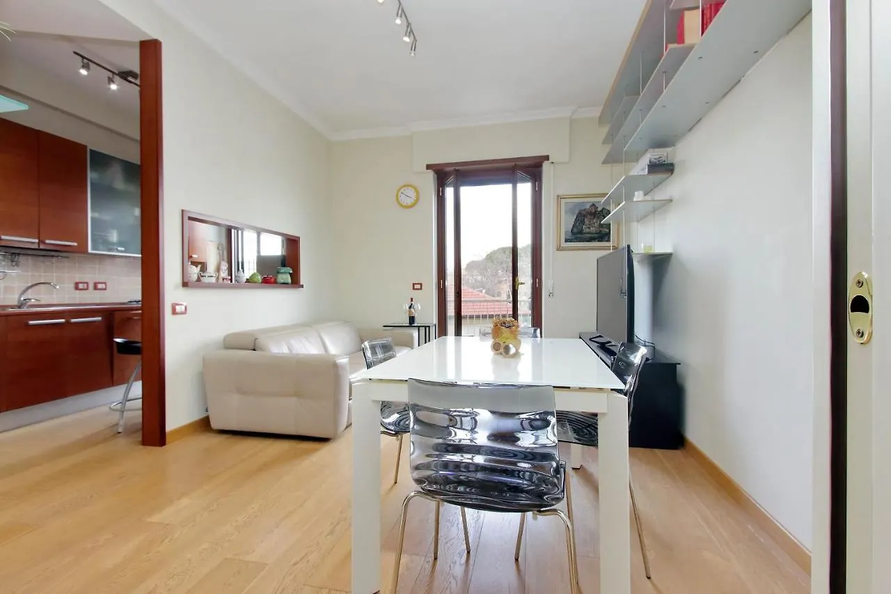 Gianicolense 111 Daire Roma